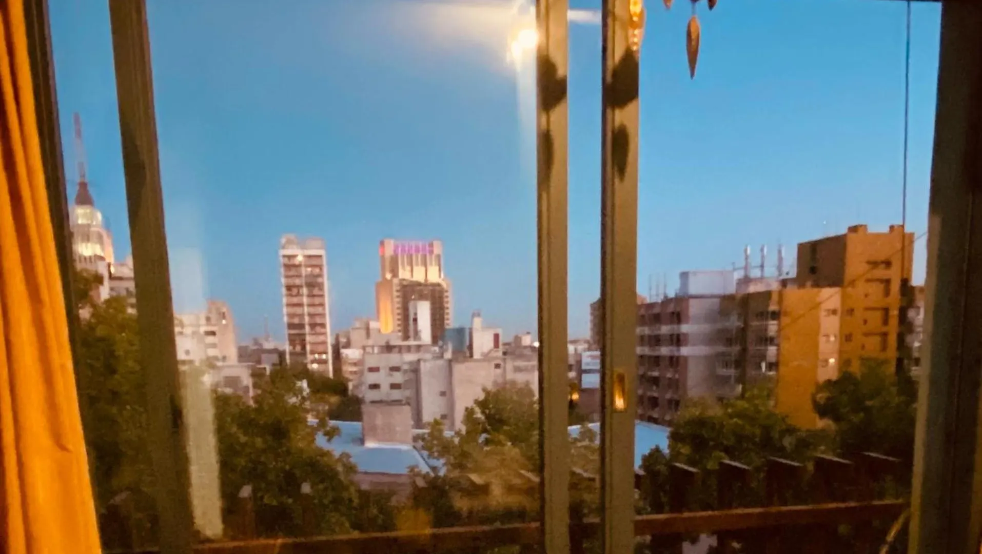 Apartman Tu Casa En Espana Y Peatonal - Cochera Privada Incluida - Microcentro Mendoza